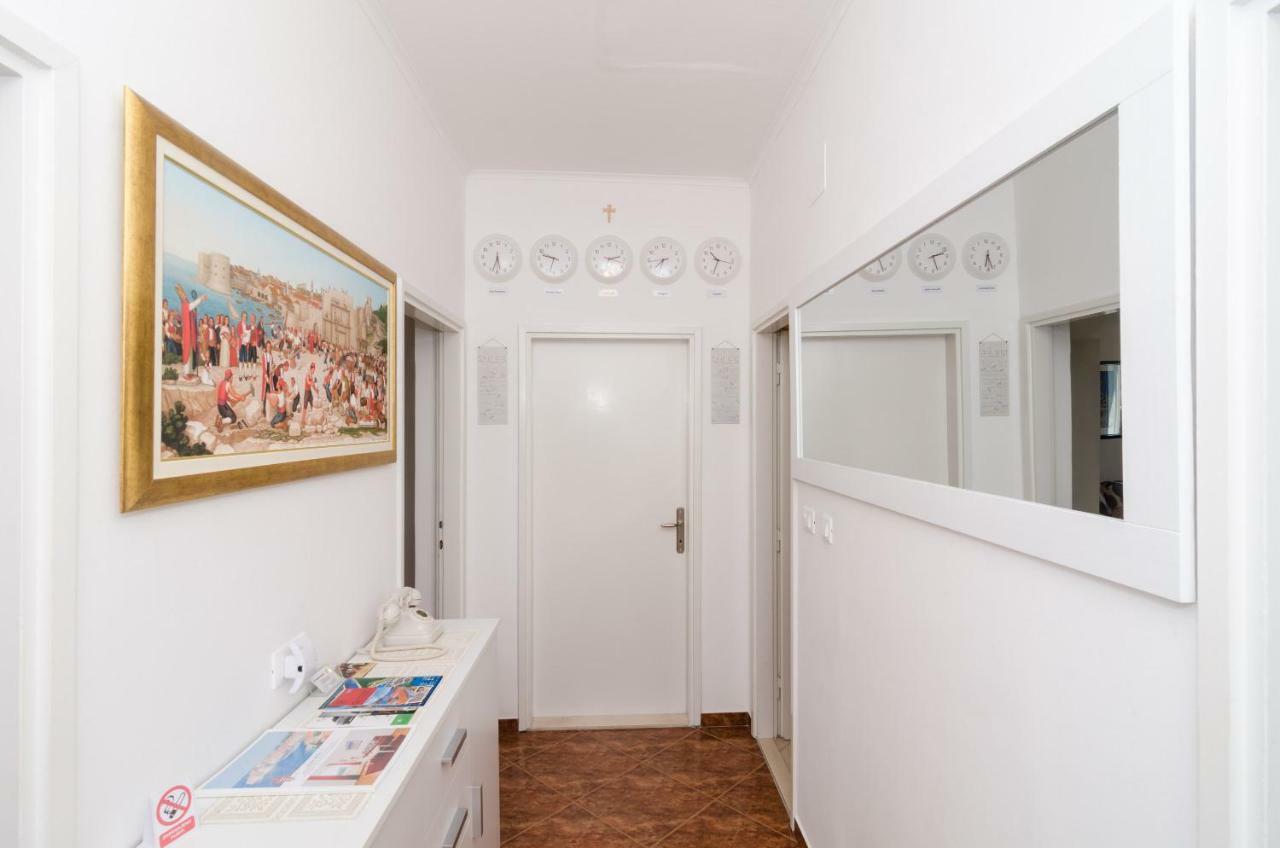 Melisa Apartment With Balcony & Free Parking Dubrovnik Eksteriør billede